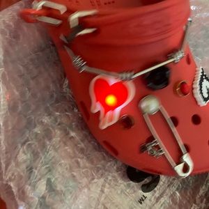 Crocs classic clog -Karol G